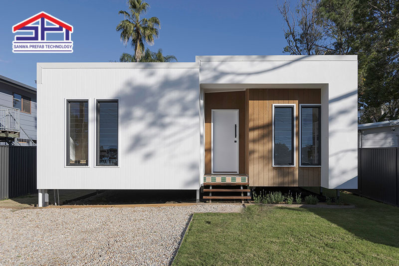 Material Rumah Prefabrikasi: Baja Ringan, SIP Panel, atau Beton Precast?